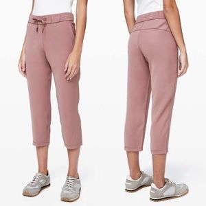 Lululemon On the Fly Crop Woven Pants 23" Red Dust